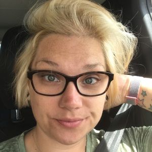 Meet your Posher, Megan